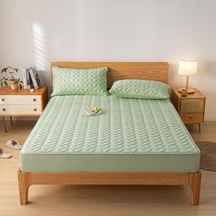 91家纺网 家纺一手货源 找家纺 卡伦 2025新款原棉大豆纤维防水夹棉床笠 果绿