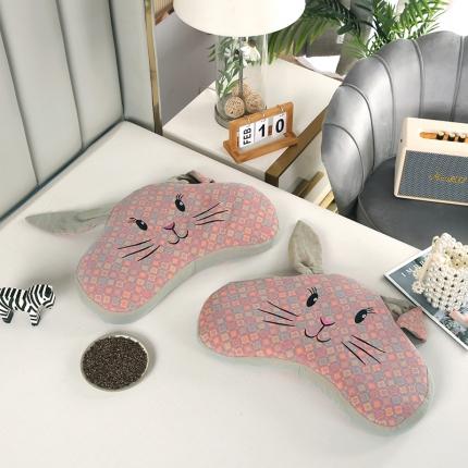 91家纺网 家纺一手货源 找家纺 （总）明星 2023新款荞麦枕A类纯棉双层纱卡通兔耳朵枕头芯