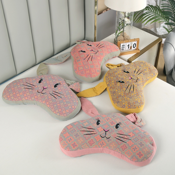 91家纺网 家纺一手货源 找家纺 （总）明星 2023新款荞麦枕A类纯棉双层纱卡通兔耳朵枕头芯