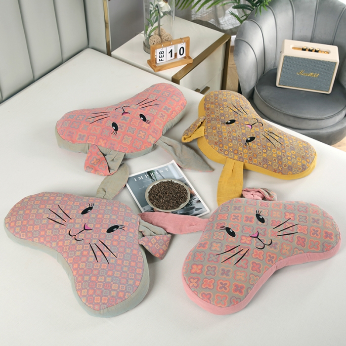 91家纺网 家纺一手货源 找家纺 （总）明星 2023新款荞麦枕A类纯棉双层纱卡通兔耳朵枕头芯