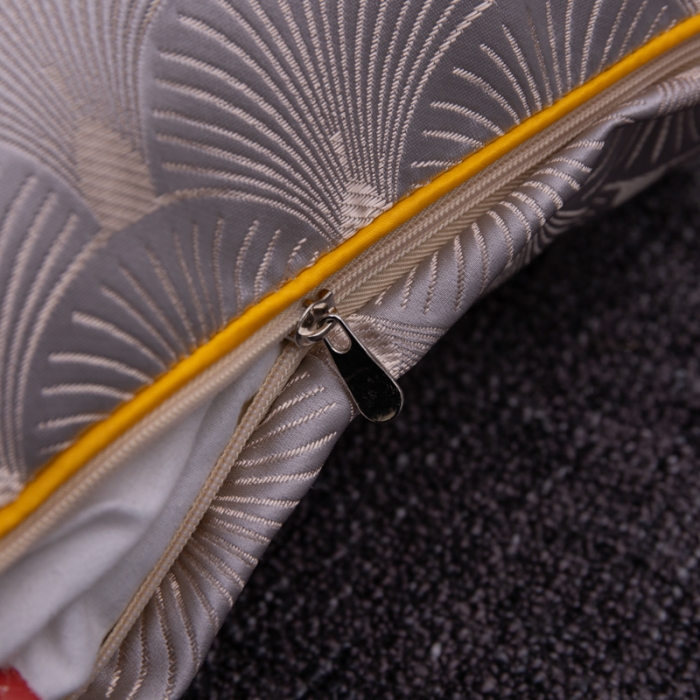 91家纺网 家纺一手货源 找家纺 北辰 2023新款轻奢北欧ins-银杏叶新中式抱枕 银杏叶-银灰