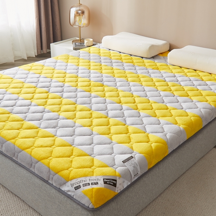 91家纺网 家纺一手货源 找家纺 优莱床垫 2024新款新款牛奶绒记忆棉床垫 黄条