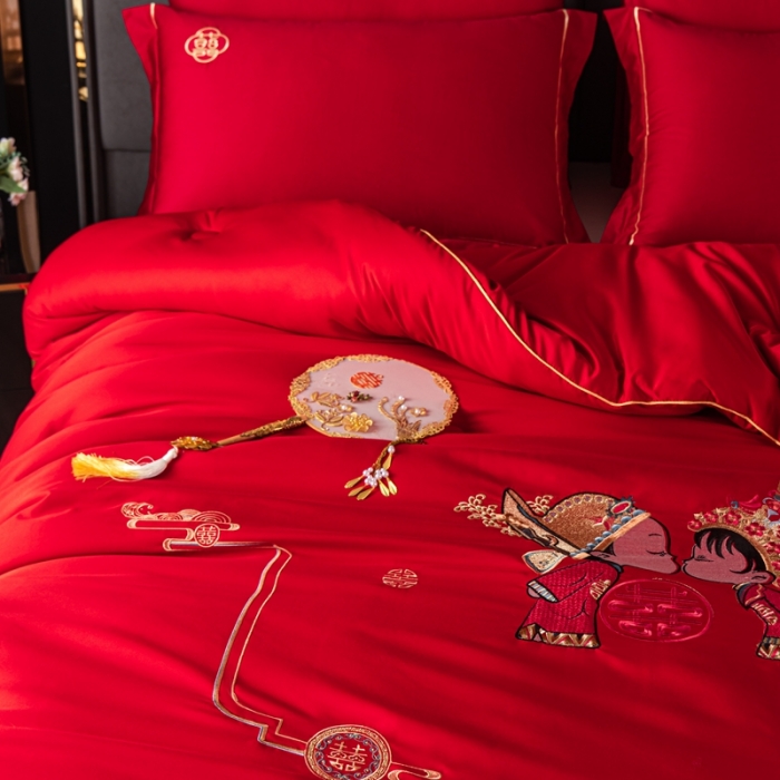 91家纺网 家纺一手货源 找家纺 壹张床新款婚庆斜纹水洗棉绣花冬被大豆春秋被喜庆被大红被子 相亲相爱