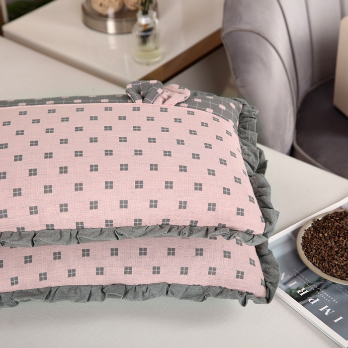 91家纺网 家纺一手货源 找家纺 （总）明星 2023新款纯棉荞麦枕头双层纱布拼接花边枕头芯