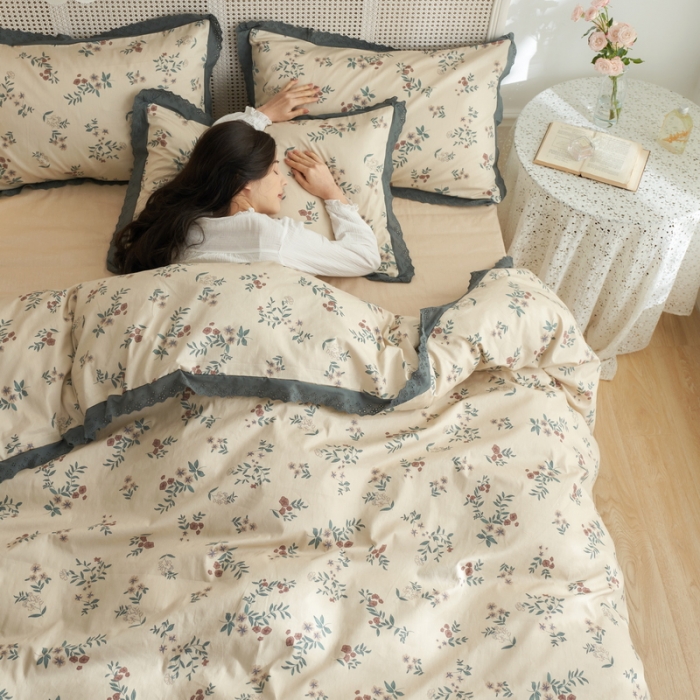 91家纺网 家纺一手货源 找家纺 蓝邻 2023新款复古小清晰花边四件套风格一 南笙