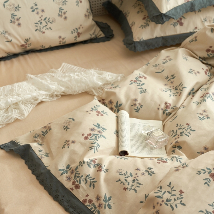 91家纺网 家纺一手货源 找家纺 蓝邻 2023新款复古小清晰花边四件套风格一 南笙