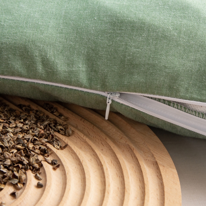 91家纺网 家纺一手货源 找家纺 明星 2023新款全棉水洗棉单边荞麦枕 水洗棉单边枕绿色