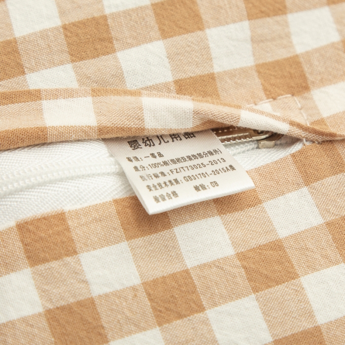 91家纺网 家纺一手货源 找家纺 明星 2023新款全棉水洗棉月牙荞麦枕 月牙卡其格