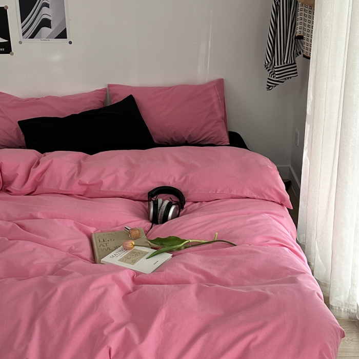 91家纺网 家纺一手货源 找家纺 艾沁 新款32支全棉水洗棉混搭四件套 蔷薇粉+黑