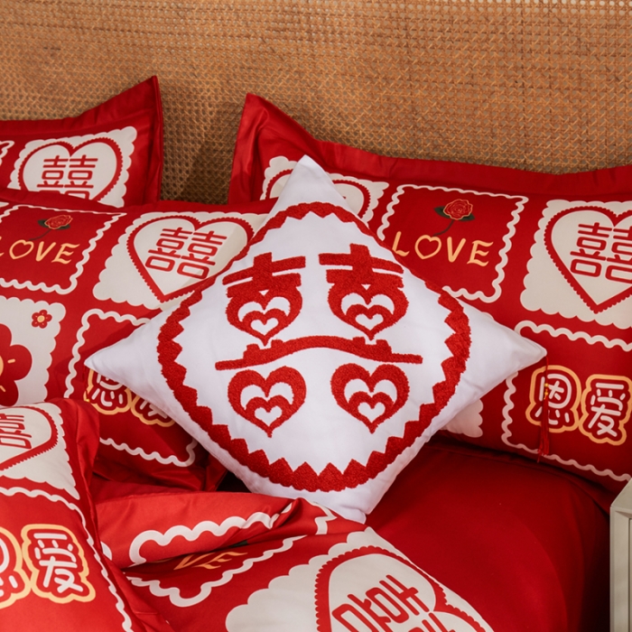 91家纺网 家纺一手货源 找家纺 啊雅家居 2025新款大红婚庆数码印花床单款床笠款四件套 恩爱