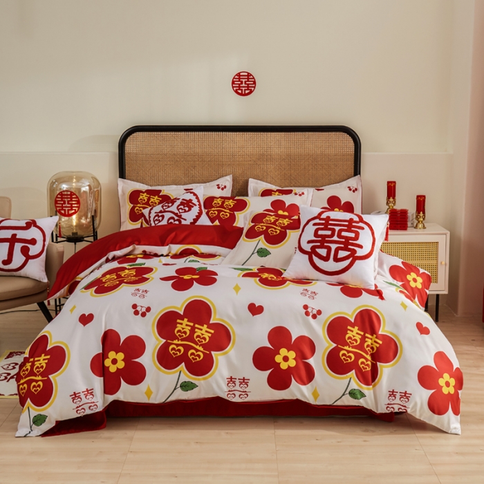 91家纺网 家纺一手货源 找家纺 啊雅家居 2025新款大红婚庆数码印花床单款床笠款四件套 花囍