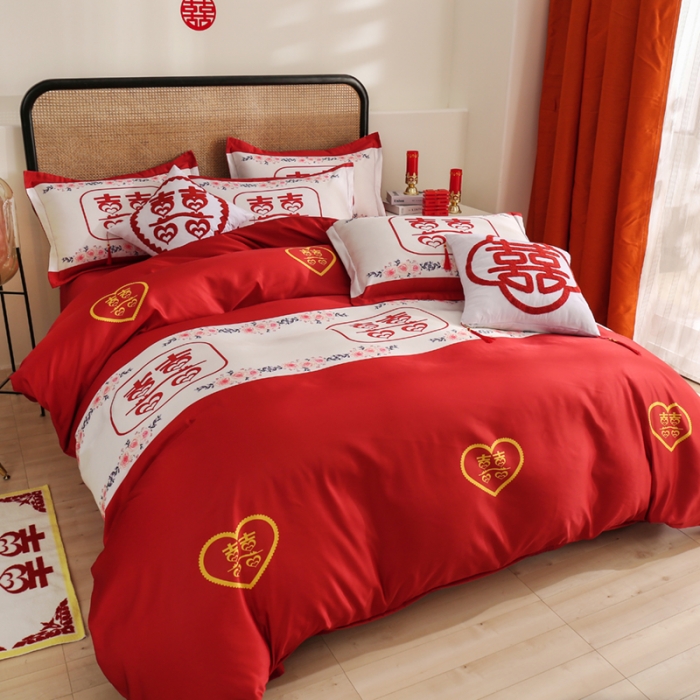 91家纺网 家纺一手货源 找家纺 啊雅家居 2025新款大红婚庆数码印花床单款床笠款四件套 双囍