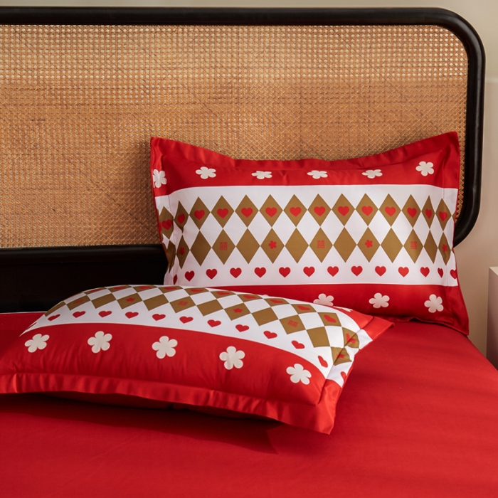 91家纺网 家纺一手货源 找家纺 啊雅家居 2025新款大红婚庆数码印花床单款床笠款四件套 永结同心