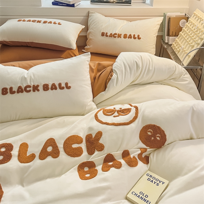 91家纺网 家纺一手货源 找家纺 眠帛家纺 2023新款水洗棉毛巾绣四件套煤球系列 煤球焦糖