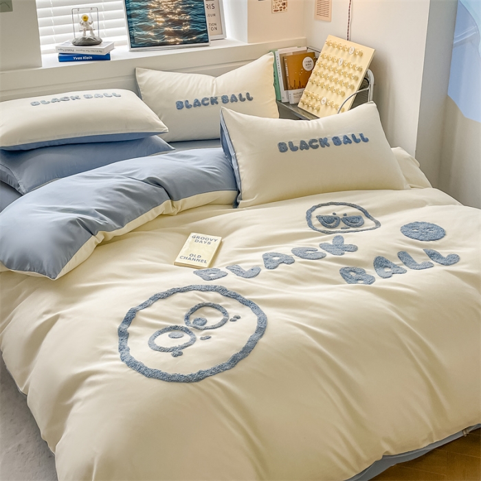 91家纺网 家纺一手货源 找家纺 眠帛家纺 2023新款水洗棉毛巾绣四件套煤球系列 煤球蓝灰