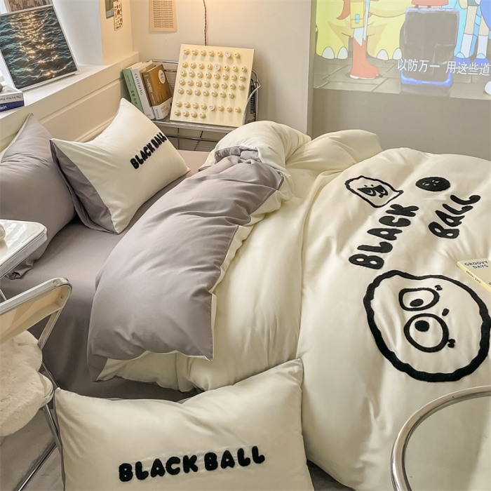 91家纺网 家纺一手货源 找家纺 眠帛家纺 2023新款水洗棉毛巾绣四件套煤球系列 煤球浅灰