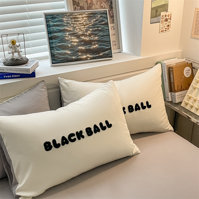 91家纺网 家纺一手货源 找家纺 眠帛家纺 2023新款水洗棉毛巾绣四件套煤球系列 煤球浅灰