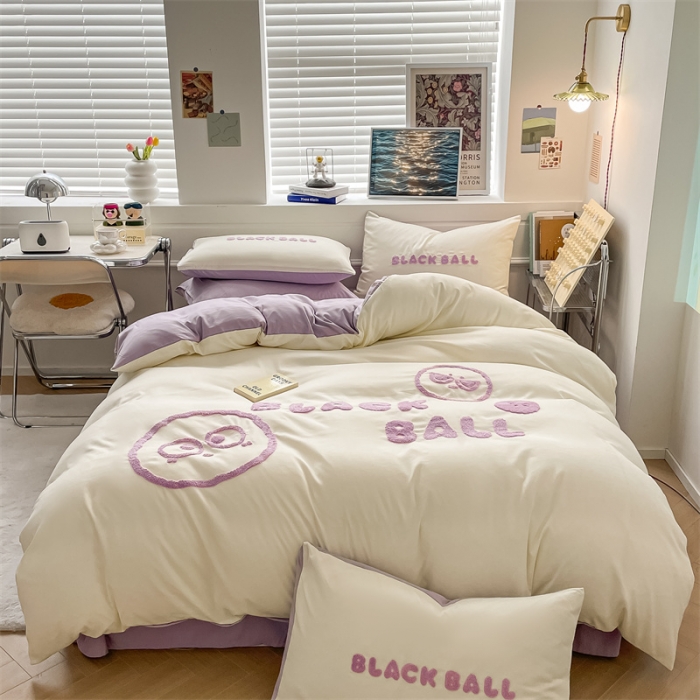 91家纺网 家纺一手货源 找家纺 眠帛家纺 2023新款水洗棉毛巾绣四件套煤球系列 煤球浅紫