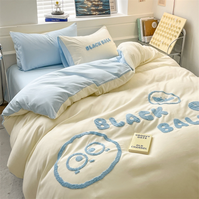 91家纺网 家纺一手货源 找家纺 眠帛家纺 2023新款水洗棉毛巾绣四件套煤球系列 煤球天空蓝