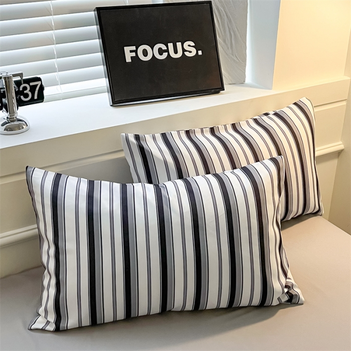 91家纺网 家纺一手货源 找家纺 眠帛家纺 2023新款极简色织水洗棉印花四件套 夏日黑白