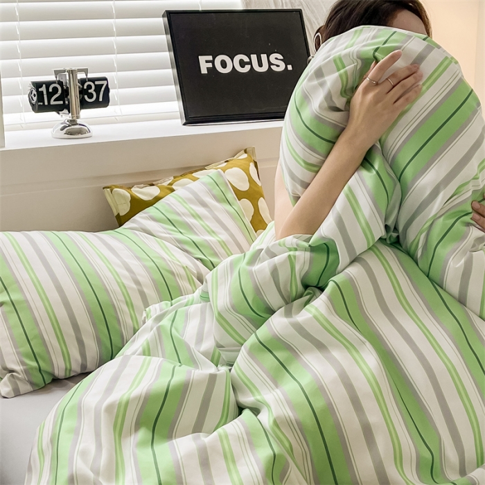 91家纺网 家纺一手货源 找家纺 眠帛家纺 2023新款极简色织水洗棉印花四件套 夏日绿