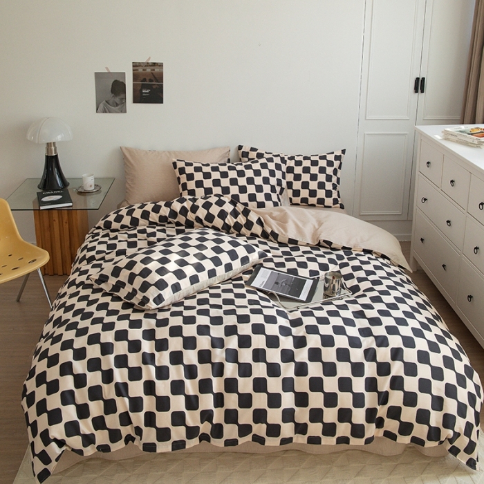 91家纺网 家纺一手货源 找家纺 呗旺鹿 2023新款13372舒适极简休闲风全棉纯棉印花四件套 黑米格