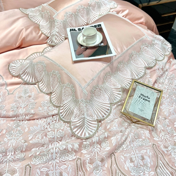 91家纺网 家纺一手货源 找家纺 缔缦 2023新款卡娜莎系列高端居家轻奢真丝棉四件套 卡娜莎-玉色