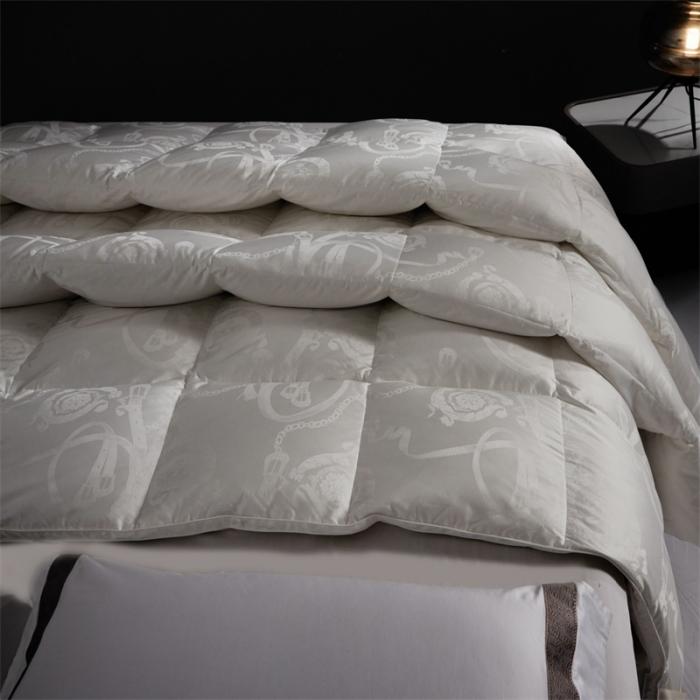 91家纺网 家纺一手货源 找家纺 高奢95鹅绒被（ 5A级95鹅绒王）