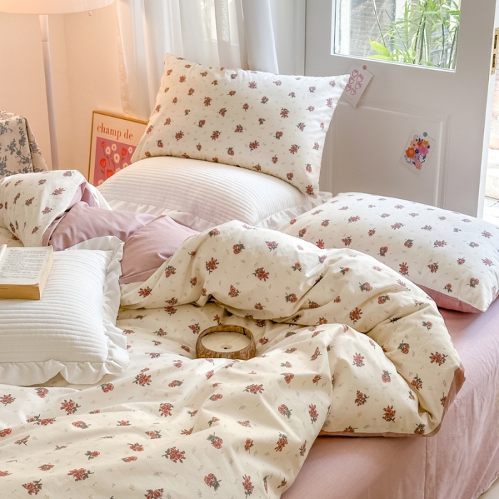 91家纺网 家纺一手货源 找家纺 优彩 新款全棉13372花卉系列四件套-全棉小碎花花型 罗马假日