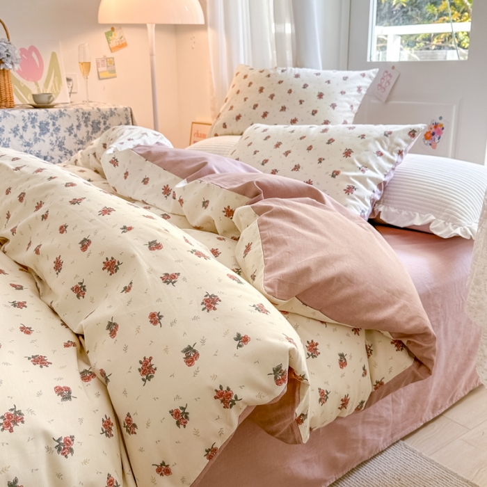 91家纺网 家纺一手货源 找家纺 优彩 新款全棉13372花卉系列四件套-全棉小碎花花型 罗马假日