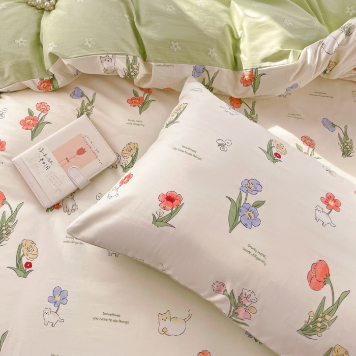 91家纺网 家纺一手货源 找家纺 乐童  2024新款13372全棉爆款四件套 花园小猫