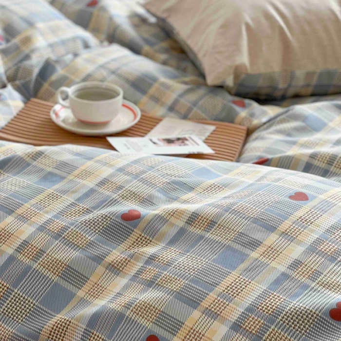 91家纺网 家纺一手货源 找家纺 乐童  2024新款13372全棉爆款四件套 律动（蓝）