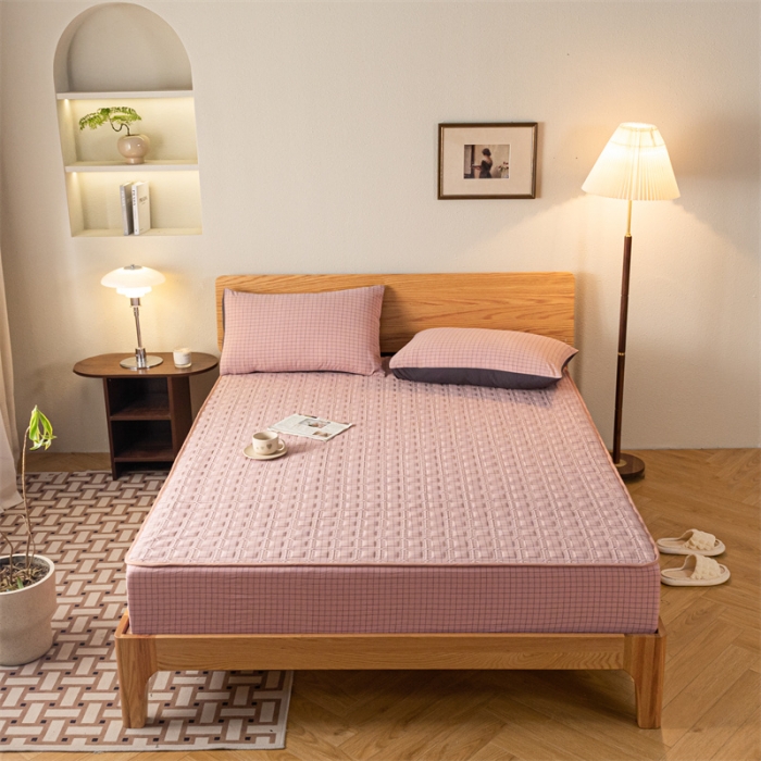 91家纺网 家纺一手货源 找家纺 蓝巢 2023新款全棉水洗棉大豆夹棉床笠 摩卡丁香粉格