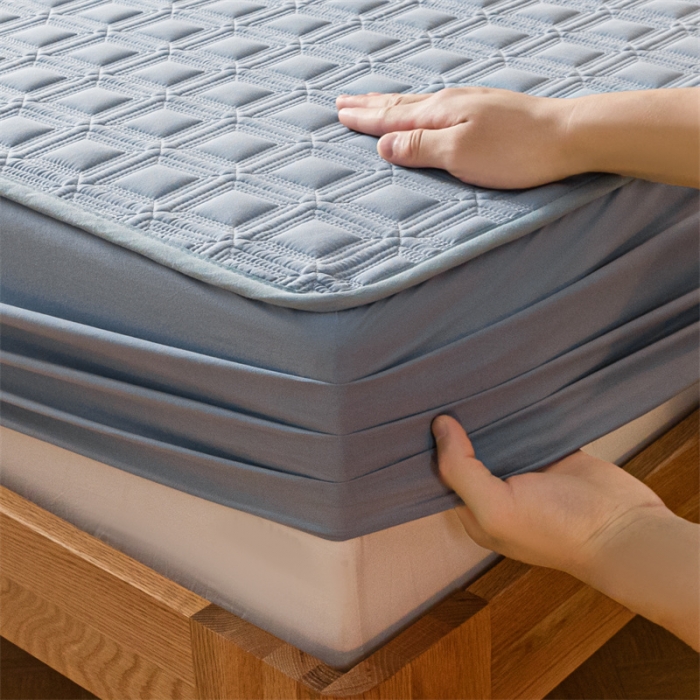 91家纺网 家纺一手货源 找家纺 蓝巢 2023新款全棉水洗棉大豆夹棉床笠 摩卡湖蓝