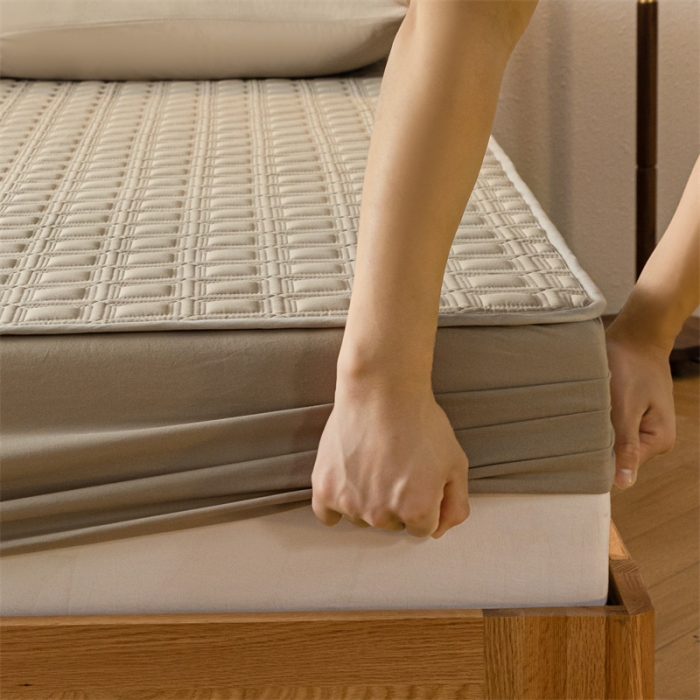 91家纺网 家纺一手货源 找家纺 蓝巢 2023新款全棉水洗棉大豆夹棉床笠 摩卡卡其