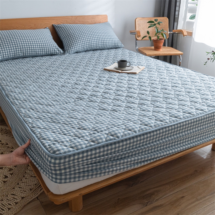 91家纺网 家纺一手货源 找家纺 蓝巢 2023新款全棉水洗棉大豆夹棉床笠 蓝小格