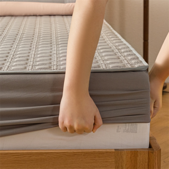 91家纺网 家纺一手货源 找家纺 蓝巢 2023新款全棉水洗棉大豆夹棉床笠 摩卡浅灰