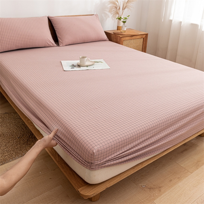 91家纺网 家纺一手货源 找家纺 蓝巢 2023新款全棉色织水洗棉系列单品床笠 丁香粉格