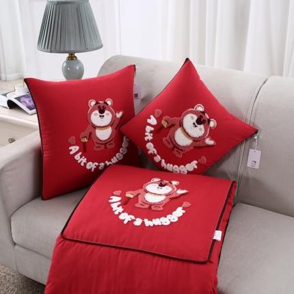 金纳抱枕被 2023新款四季款迪士尼系列抱枕被 草莓熊-红色