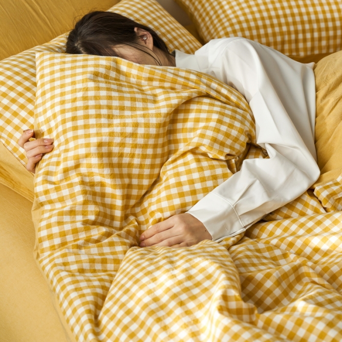 91家纺网 家纺一手货源 找家纺 蓝邻 2023新款无印风全棉色织水洗棉四件套 黄小格