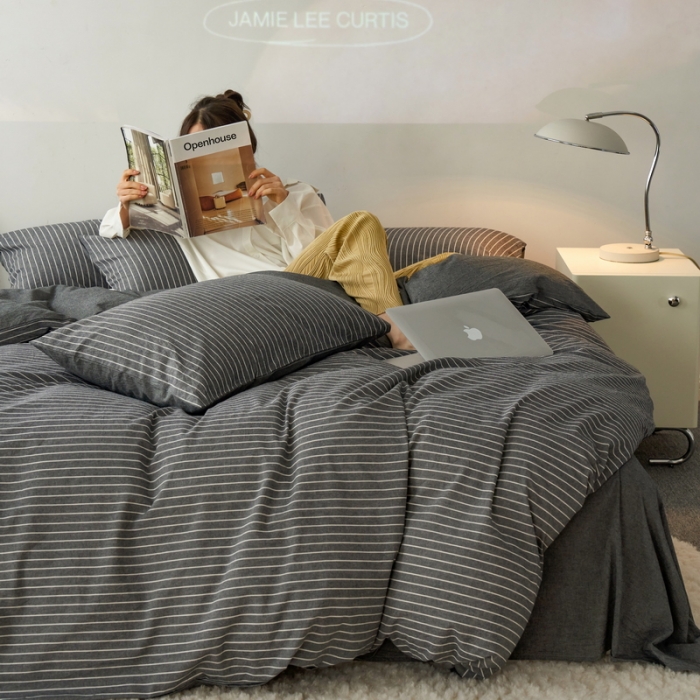 91家纺网 家纺一手货源 找家纺 蓝邻 2023新款无印风全棉色织水洗棉四件套 灰细条