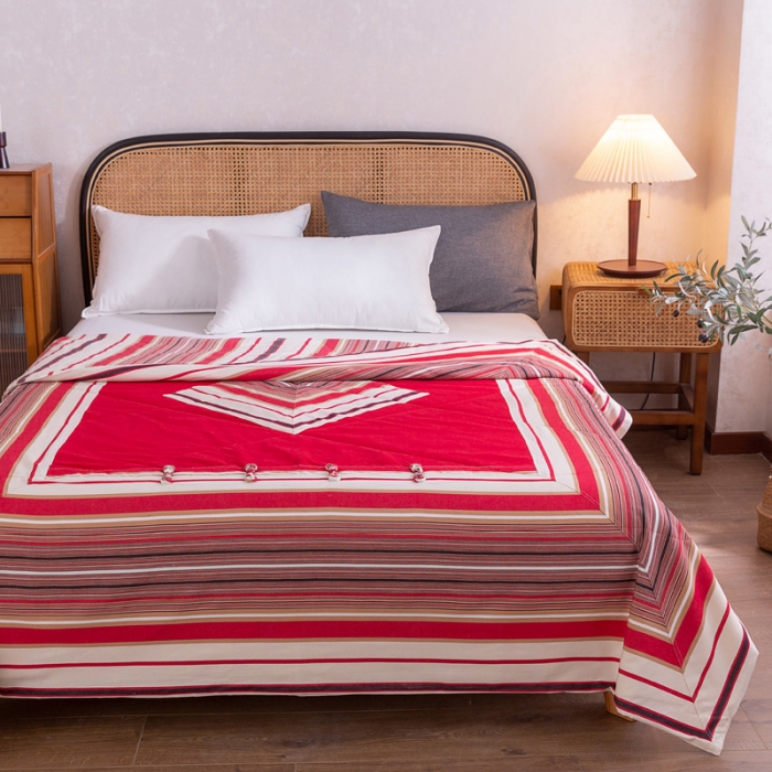 91家纺网 家纺一手货源 找家纺 棉乐町 2025新款全棉老粗布棉花夏被 复古盘扣-红