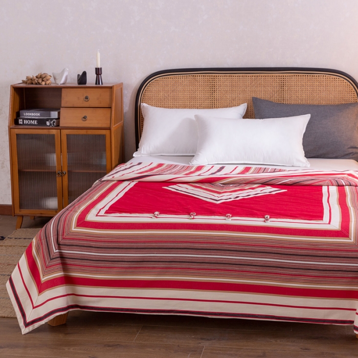 91家纺网 家纺一手货源 找家纺 棉乐町 2025新款全棉老粗布棉花夏被 复古盘扣-红