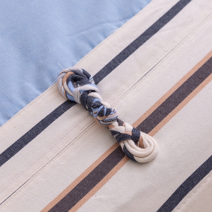 91家纺网 家纺一手货源 找家纺 首爱家纺 2025新款全棉老粗布棉花夏被 复古盘扣-蓝