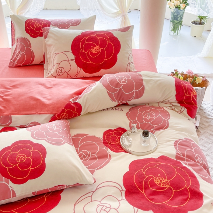91家纺网 家纺一手货源 找家纺 星巴k家纺2023新款全棉13372花卉印花简约卡通款多规格四件套玫瑰