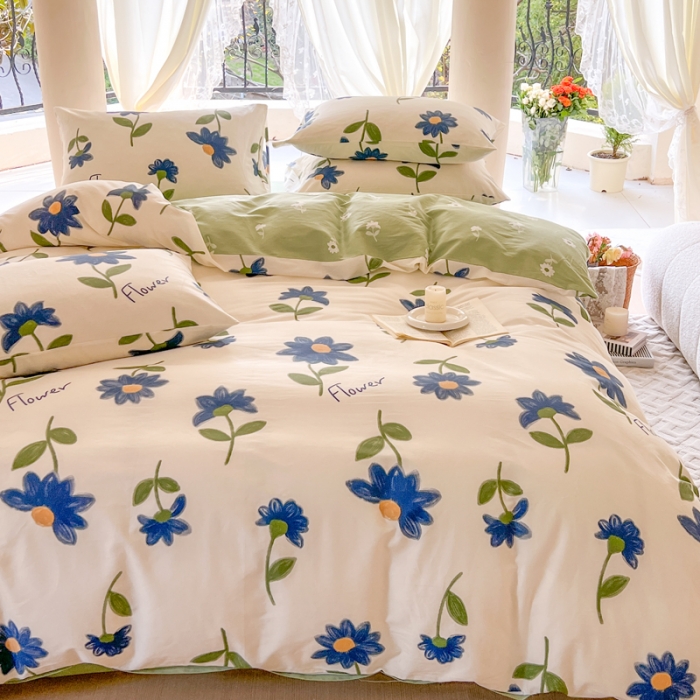 91家纺网 家纺一手货源 找家纺 星巴k家纺2023新款全棉13372花卉印花简约卡通款多规格四件套墨染