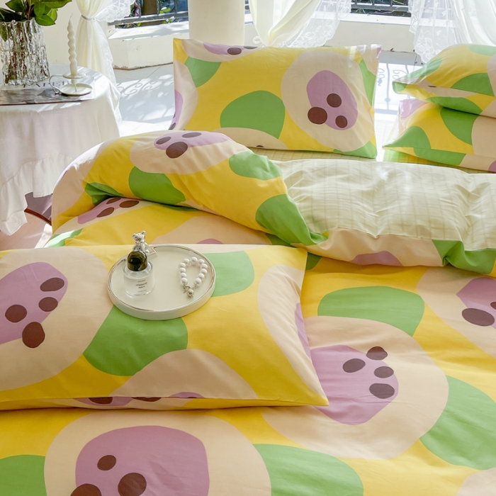 91家纺网 家纺一手货源 找家纺 星巴k家纺2023新款全棉13372花卉印花简约卡通款多规格四件套昙雅