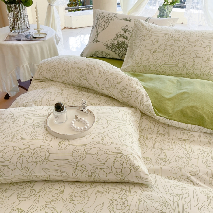 91家纺网 家纺一手货源 找家纺 星巴k家纺2023新款全棉13372花卉印花简约卡通款多规格四件套晚风