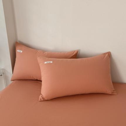 91家纺网 家纺一手货源 找家纺 蓝邻 2024新款全棉色织水洗棉单枕套 焦糖色