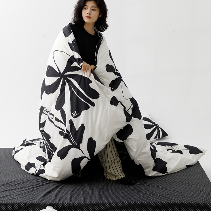 91家纺网 家纺一手货源 找家纺 雅居纺 2023新款13070黑白系全棉四件套 月夜桂花